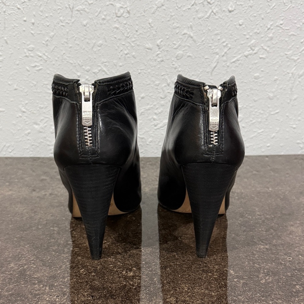 Vince Camuto Astra Black Soft Glove Leather Open Toed Bootie Heel Zip Size 8 B - Picture 4 of 9